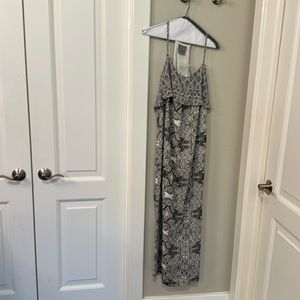 Black and white pattern dress